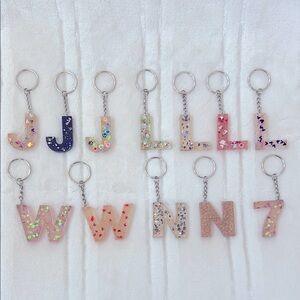 Glittery Resin Initial J L N W & Lucky 7 Keychain / Bag Charm